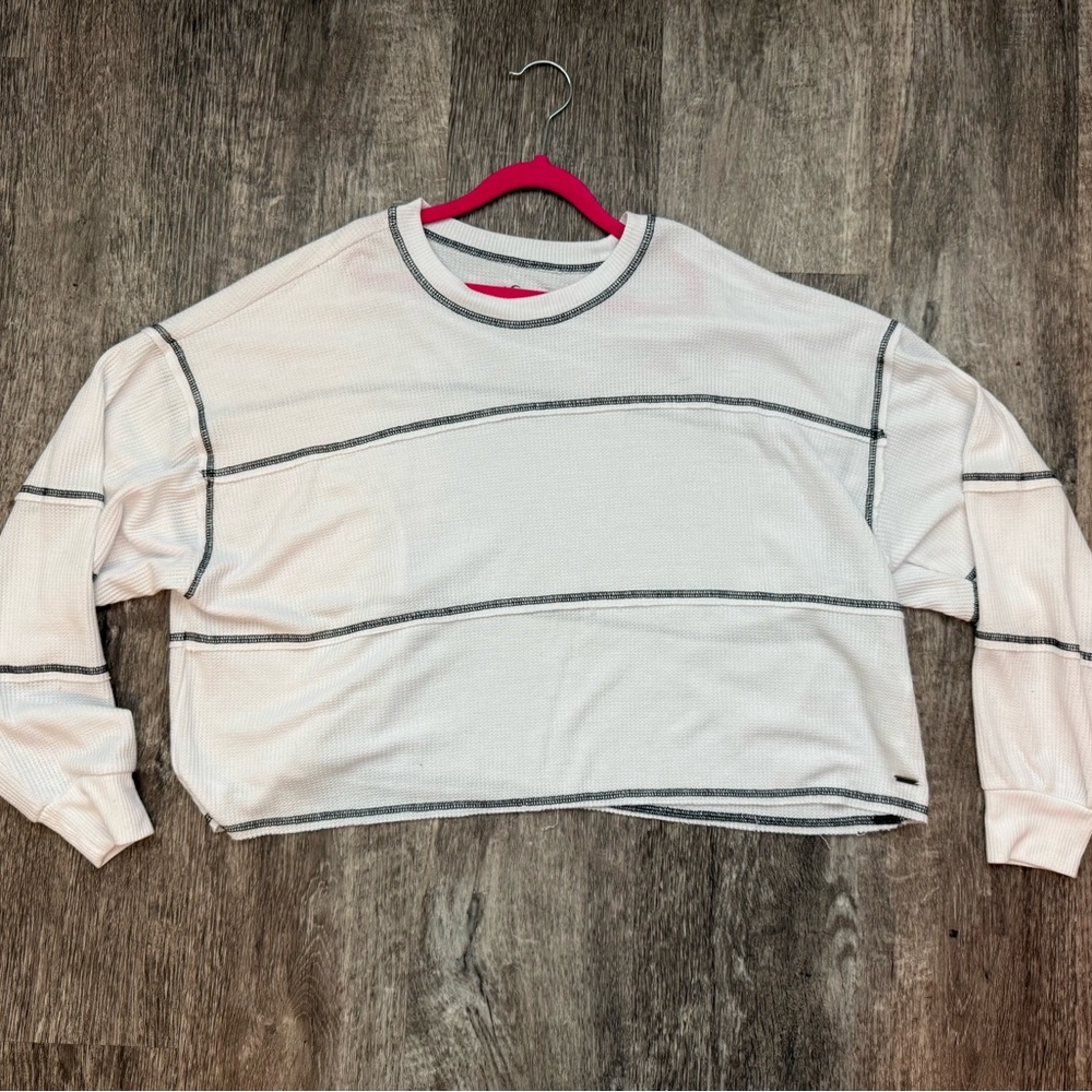 Hollister White and Black Long Sleeve Tee